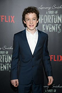 Louis Hynes